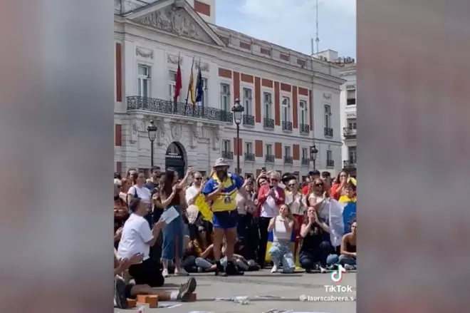 Ignatius Farray en la Puerta del Sol, en Madrid.