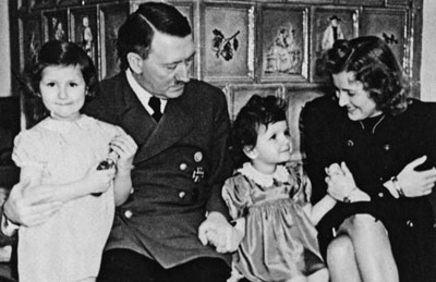 Eva Braun fue cómplice de Hitler