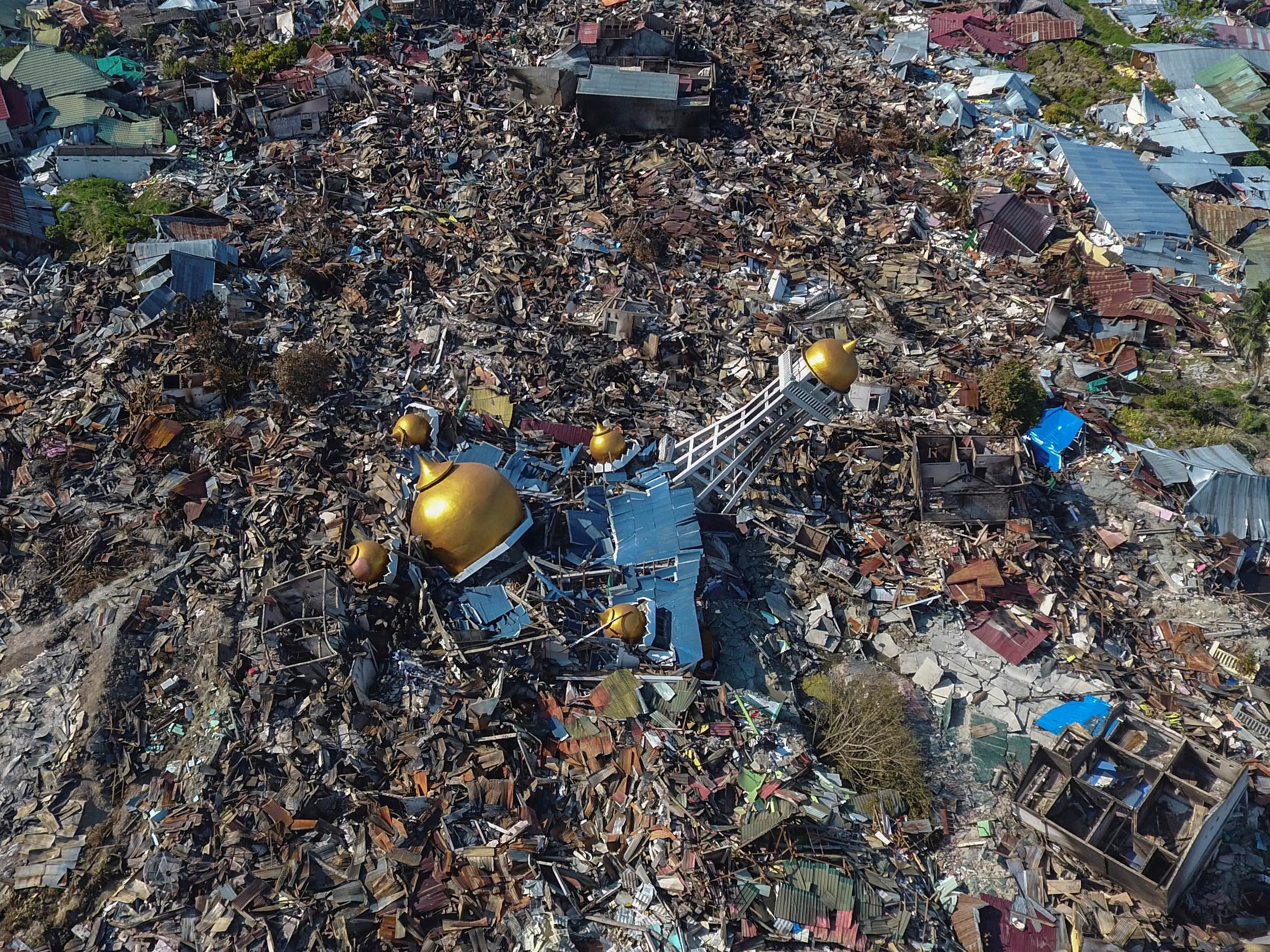 Terremoto en Indonesia Sube a 1.234 la cifra de muertos por el