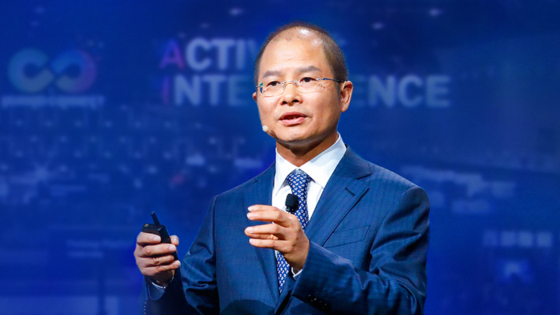 El presidente de Huawei: "Sobrevivir será nuestra mayor prioridad ...