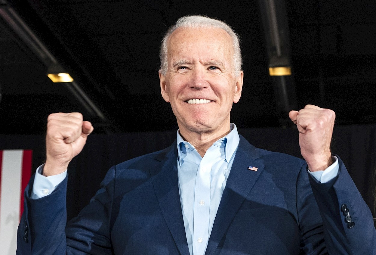 Elecciones EEUU: Joe Biden, el demócrata moderado que pretende recuperar el legado de Obama | Público