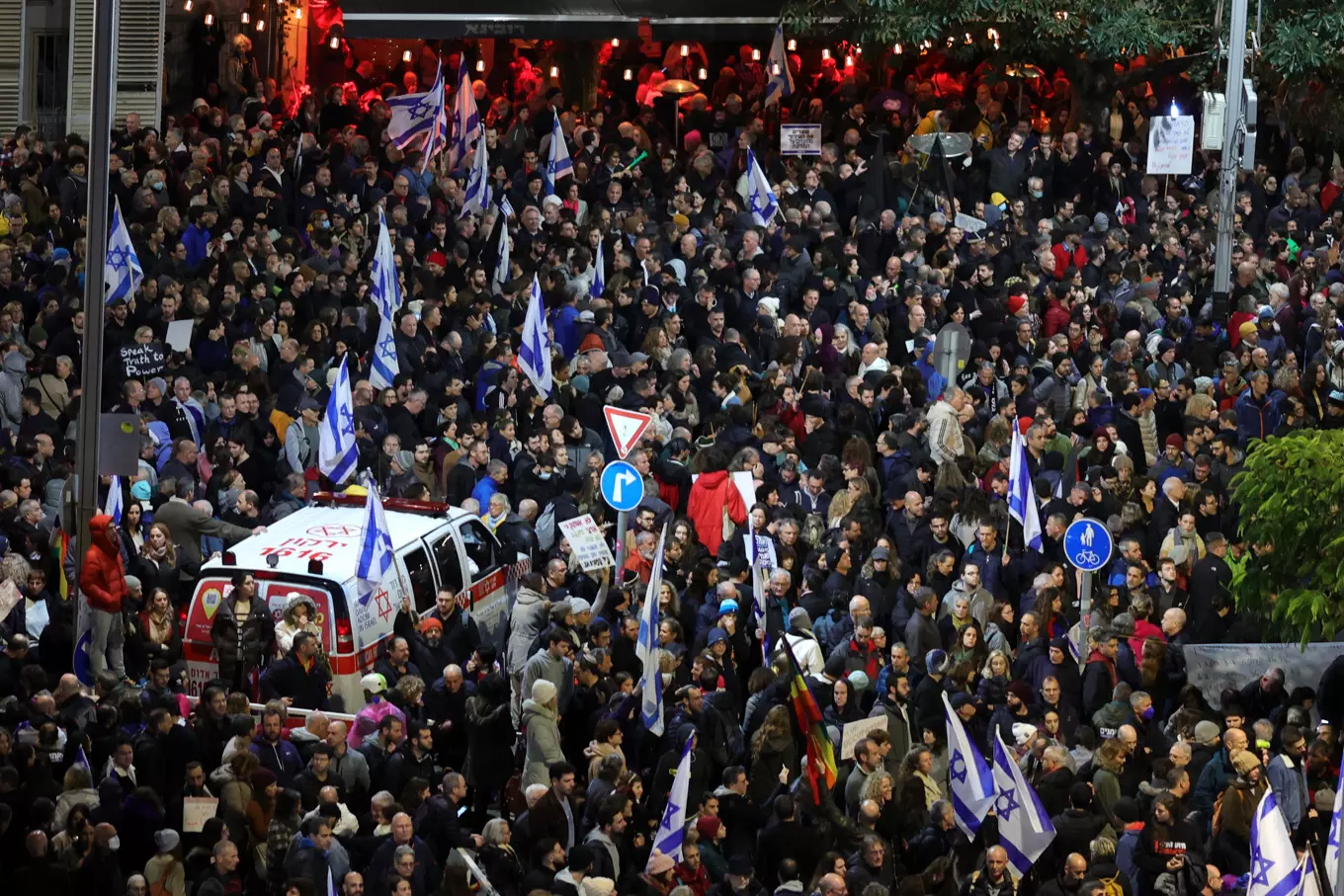 Митинги в израиле. Митинг. Протесты в Израиле. Агрессивная толпа протесты. Правительство Израиля.