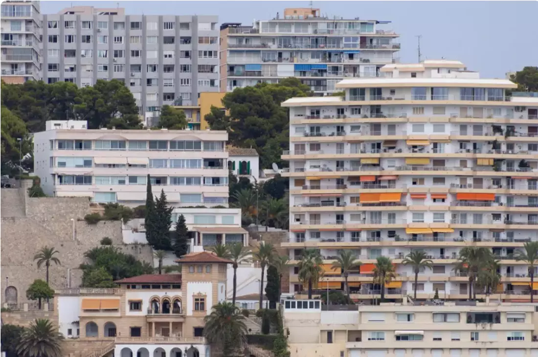 De Canadá a Balears: la compra de casas por extranjeros abre otro frente para regular el mercado inmobiliario español