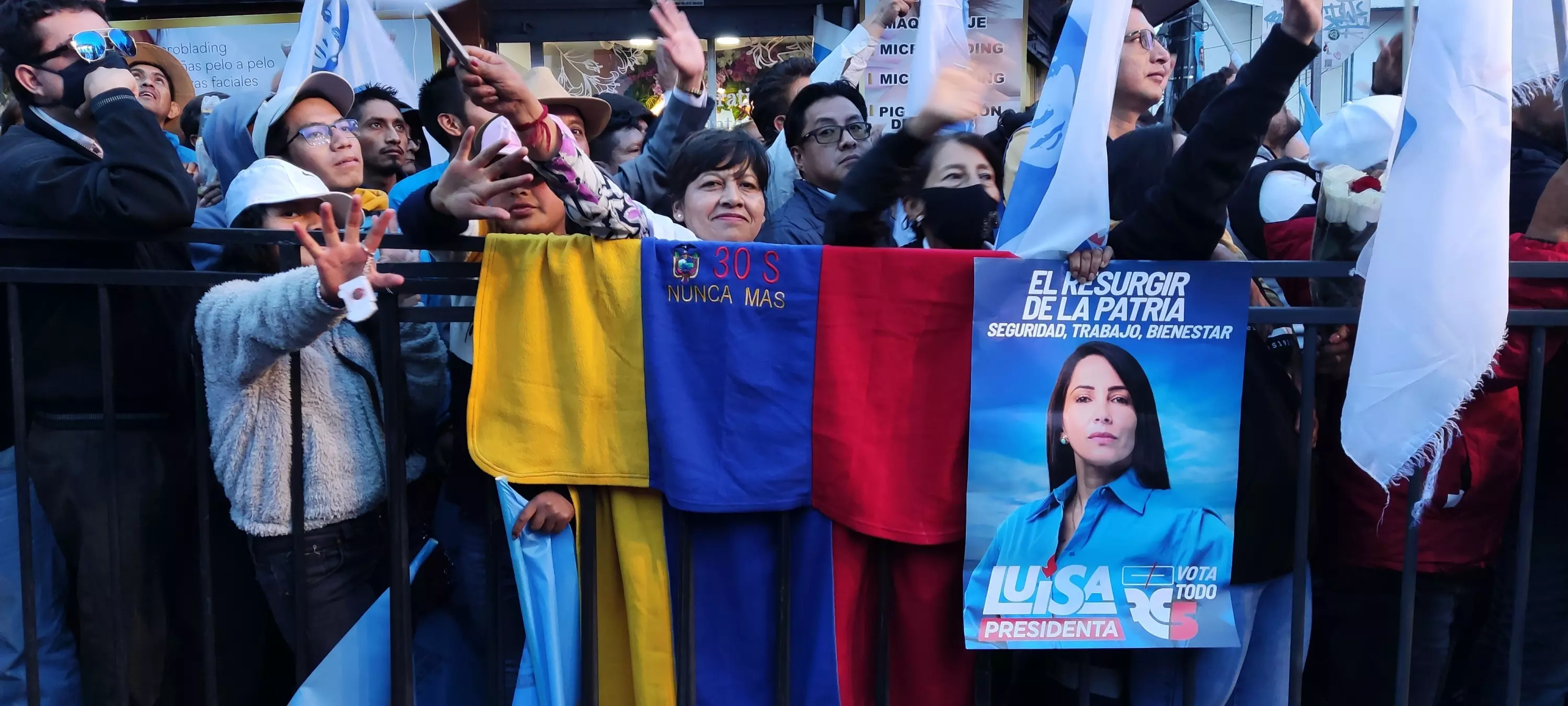 Magnicidios, candidatos con chalecos antibalas y un país en 'shock': Ecuador cierra la campaña más violenta