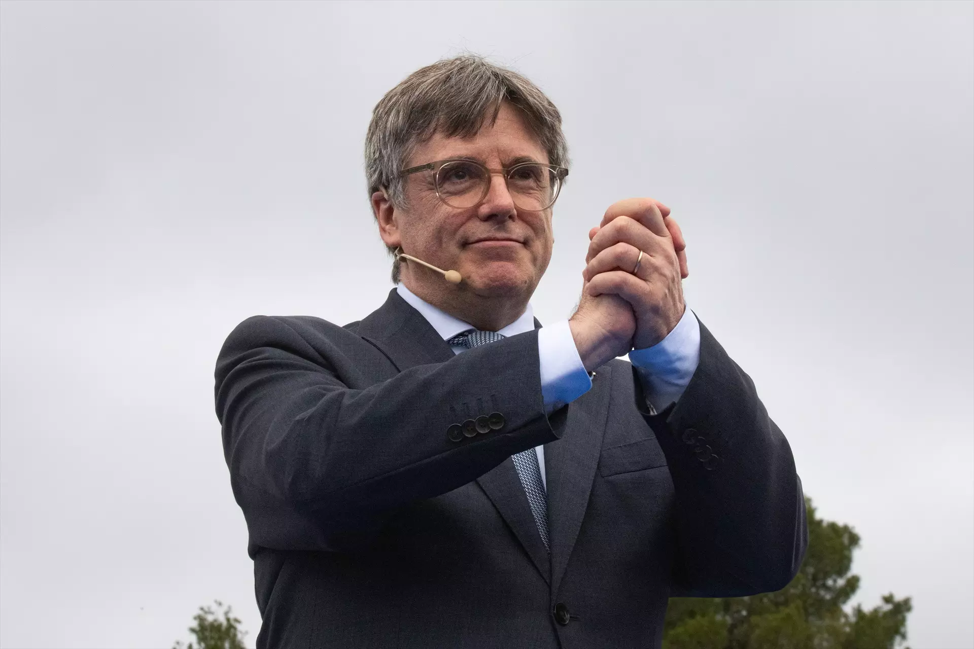 El expresident de la Generalitat y candidato a las elecciones catalanas, Carles Puigdemont, durante un acto en Elna (Francia), a 6 de abril de 2024. — Glòria Sánchez / Europa Press