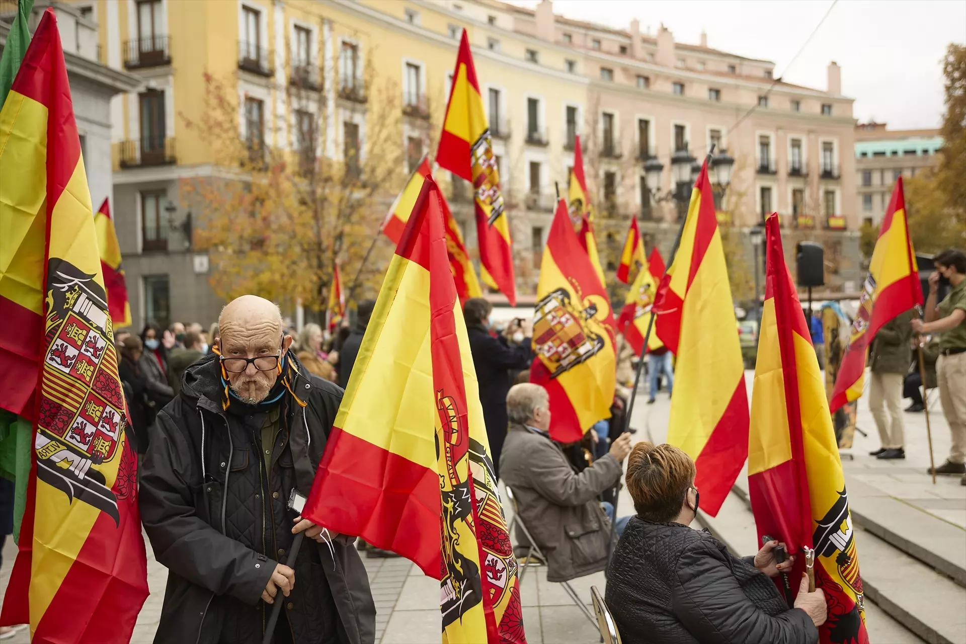 Las otras 'fundaciones Francisco Franco' y las cuentas pendientes del PSOE con la memoria