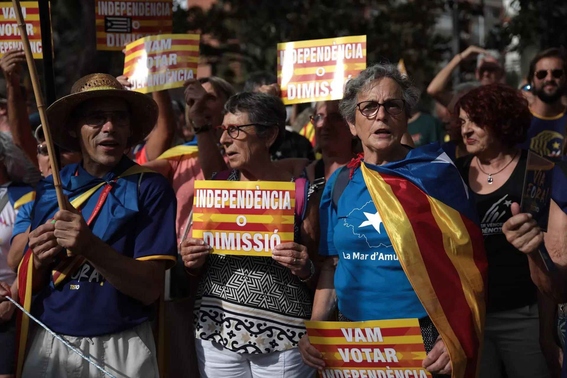 Varias personas participan en una manifestación convocada por la ACN con motivo de la Diada 2023, a 11 de septiembre de 2023, en Barcelona, Catalunya (España). — Kike Rincón / Europa Press