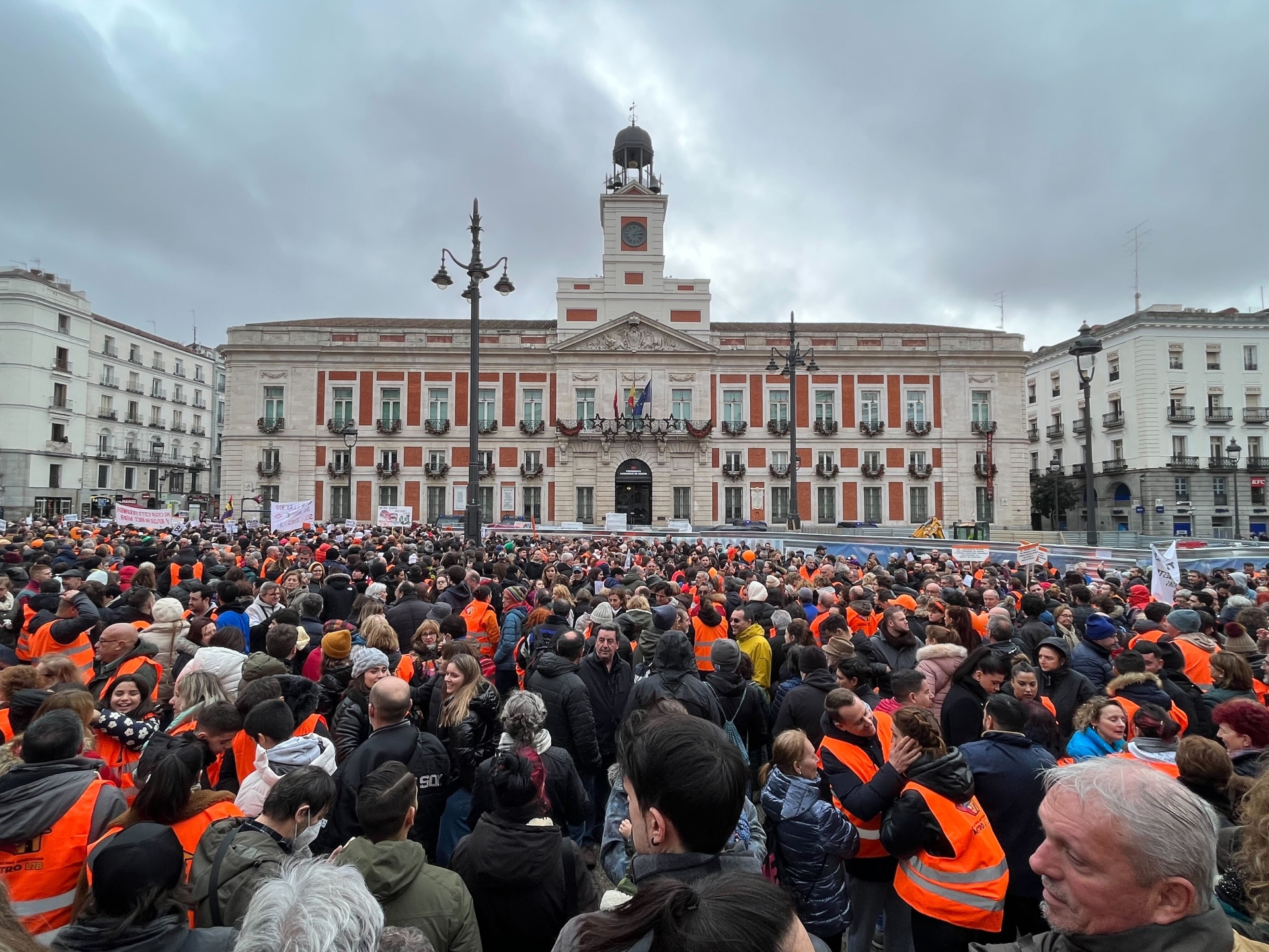 Nuevos problemas de la línea 7B de Metro de Madrid obligan a cerrar por ...