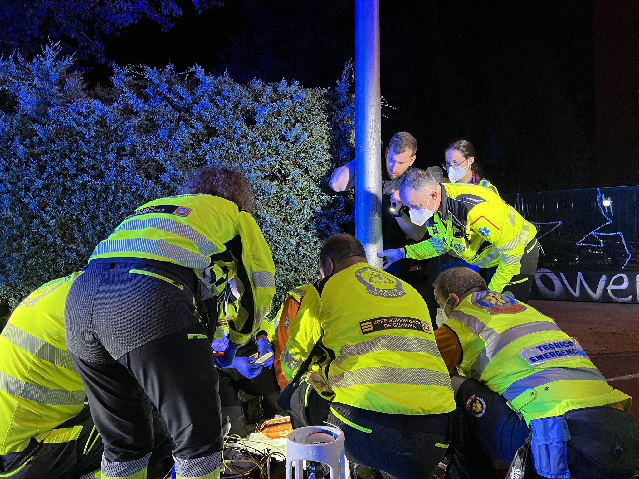 Cuatro jóvenes heridos por arma blanca tras una reyerta en Madrid | Público