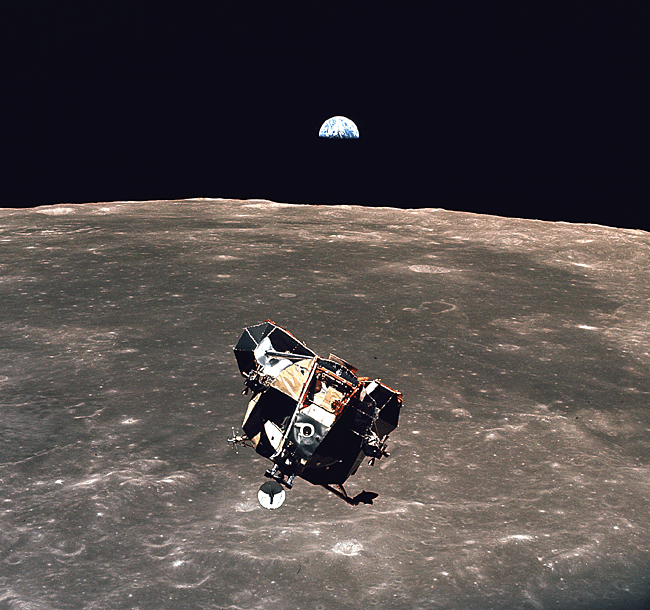 Imagen del módulo Eagle en 1969 sobre la Luna. Imagen del módulo Eagle en 1969 sobre la Luna.