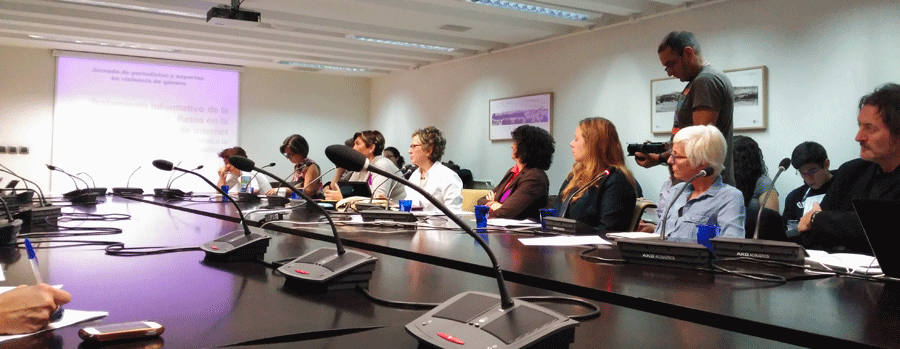 Imágenes de los ponentes a la jornada "Retos en la era de Internet: De Anastasi Steele y las 50 sombras de Grey a la base de la violencia machista" Imágenes de los ponentes a la jornada "Retos en la era de Internet: De Anastasi Steele y las 50 sombras de Grey a la base de la violencia machista"