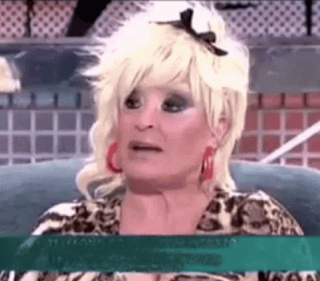  Ya lo dijo en su día Aramís Fuster: "Idiomas, querida". (Fuente: Tenor)