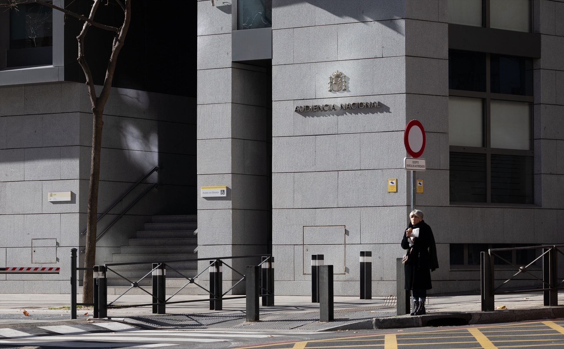La Audiencia Nacional condena a 11 personas y a un exdelegado del ...