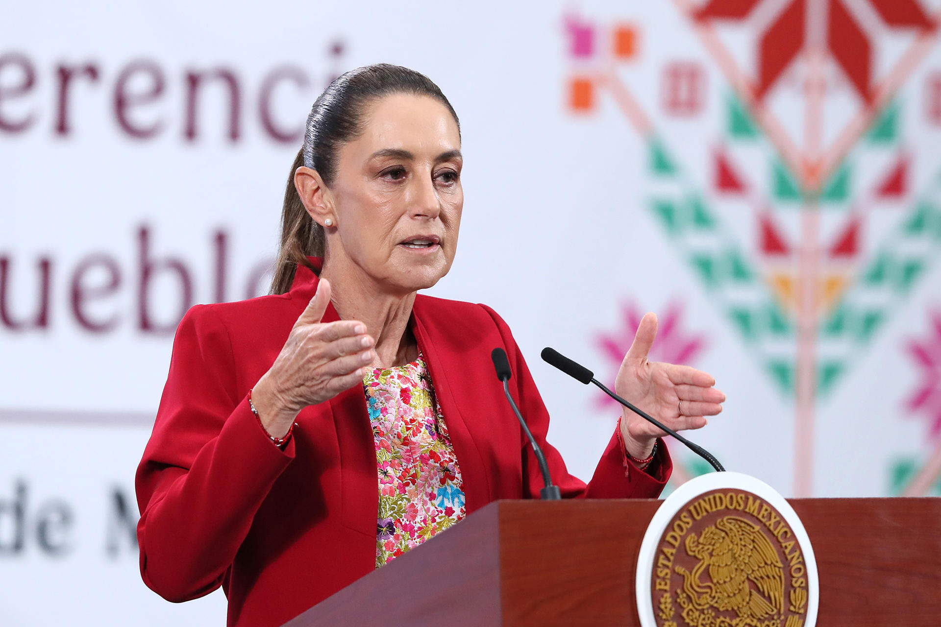 Sheinbaum dice que México "sigue esperando" el perdón de España por la ...