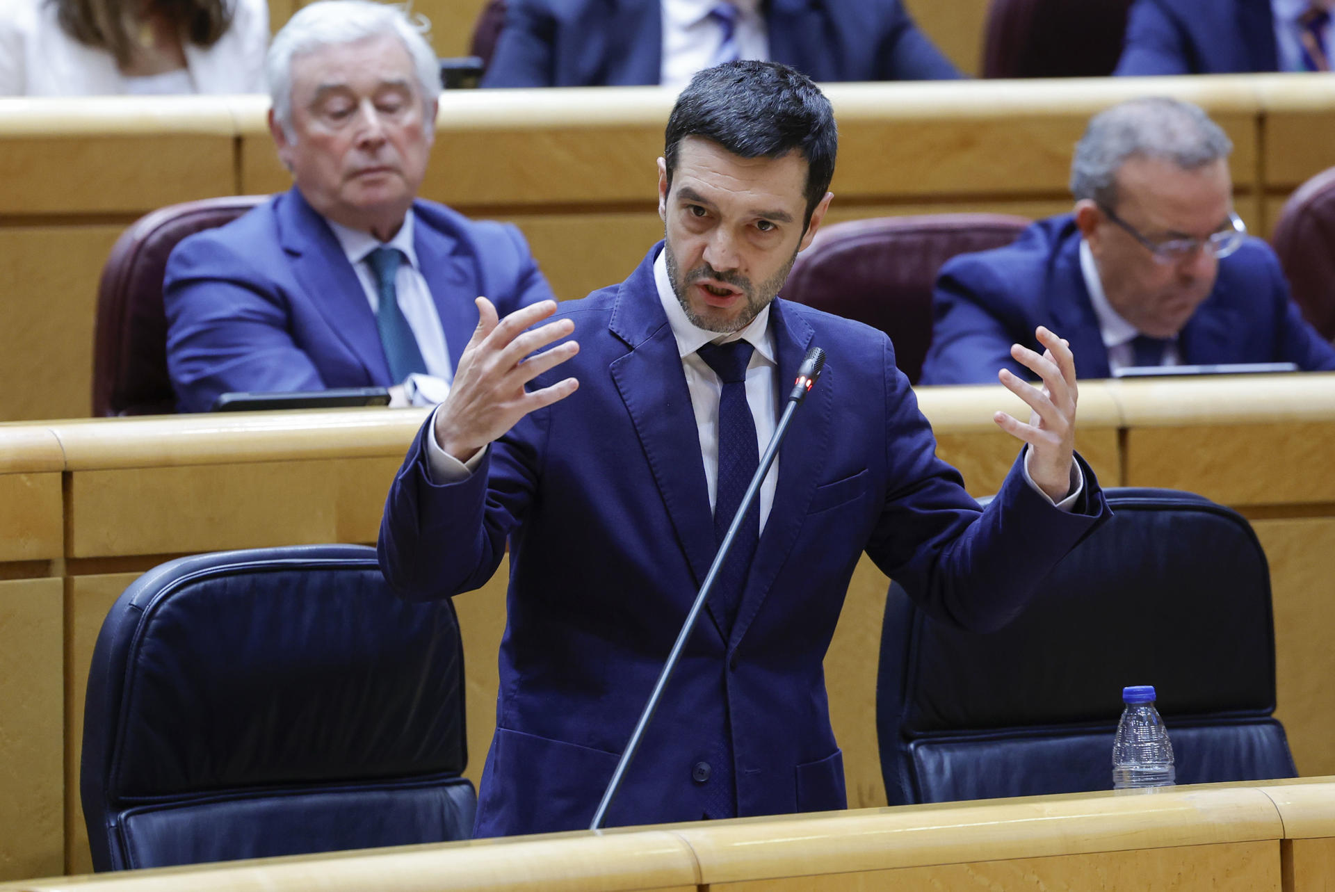Sumar se abre a dar ayudas a los caseros y eximir de IVA a los pequeños ...