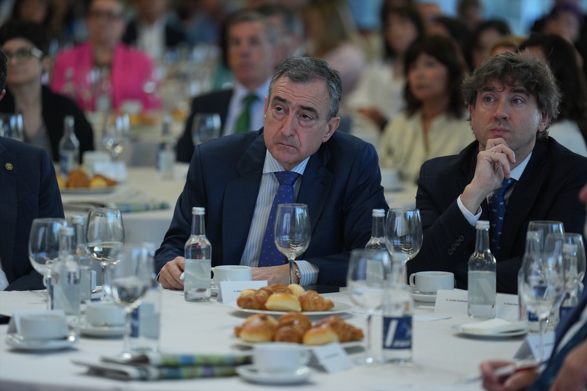 El PNV mantiene su rechazo a una moción de censura con los votos de Vox ...