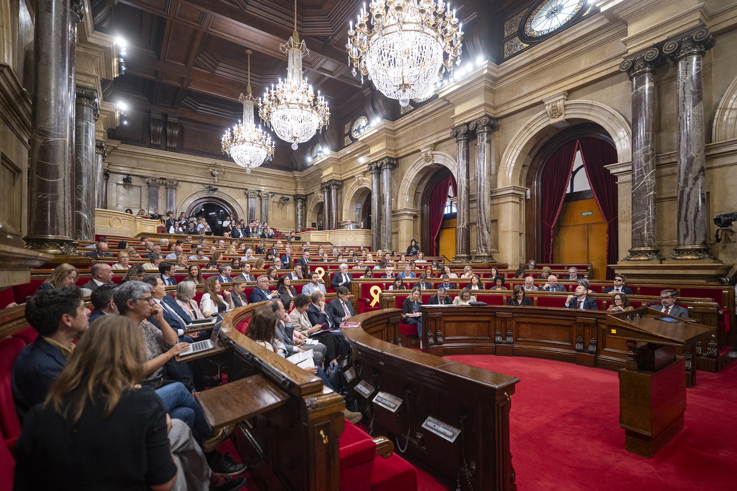 El PSC toma aire con los presupuestos, ERC busca remontar y Junts está ...