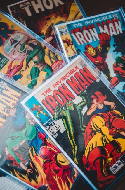 Varios cómics de Iron Man, personaje de Marvel (Pexels)