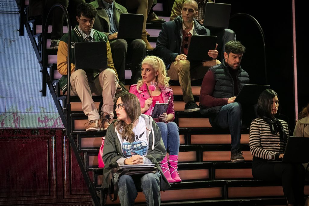 Lucía Ambrosini interpreta a Elle Woods en la adaptación teatral de 'Una rubia muy legal' que se representa en el Teatro de La Latina. Foto: Pentación.