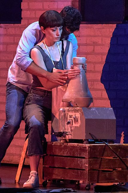 Escena de 'GHOST, el musical'.