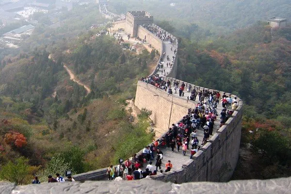 Turistas en la Gran Muralla China